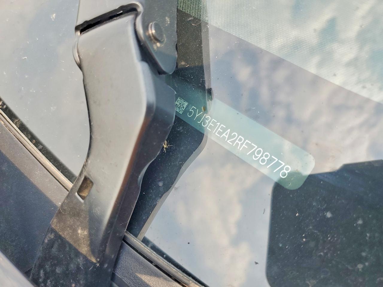 2024 Tesla Model 3 - zdjęcie 12