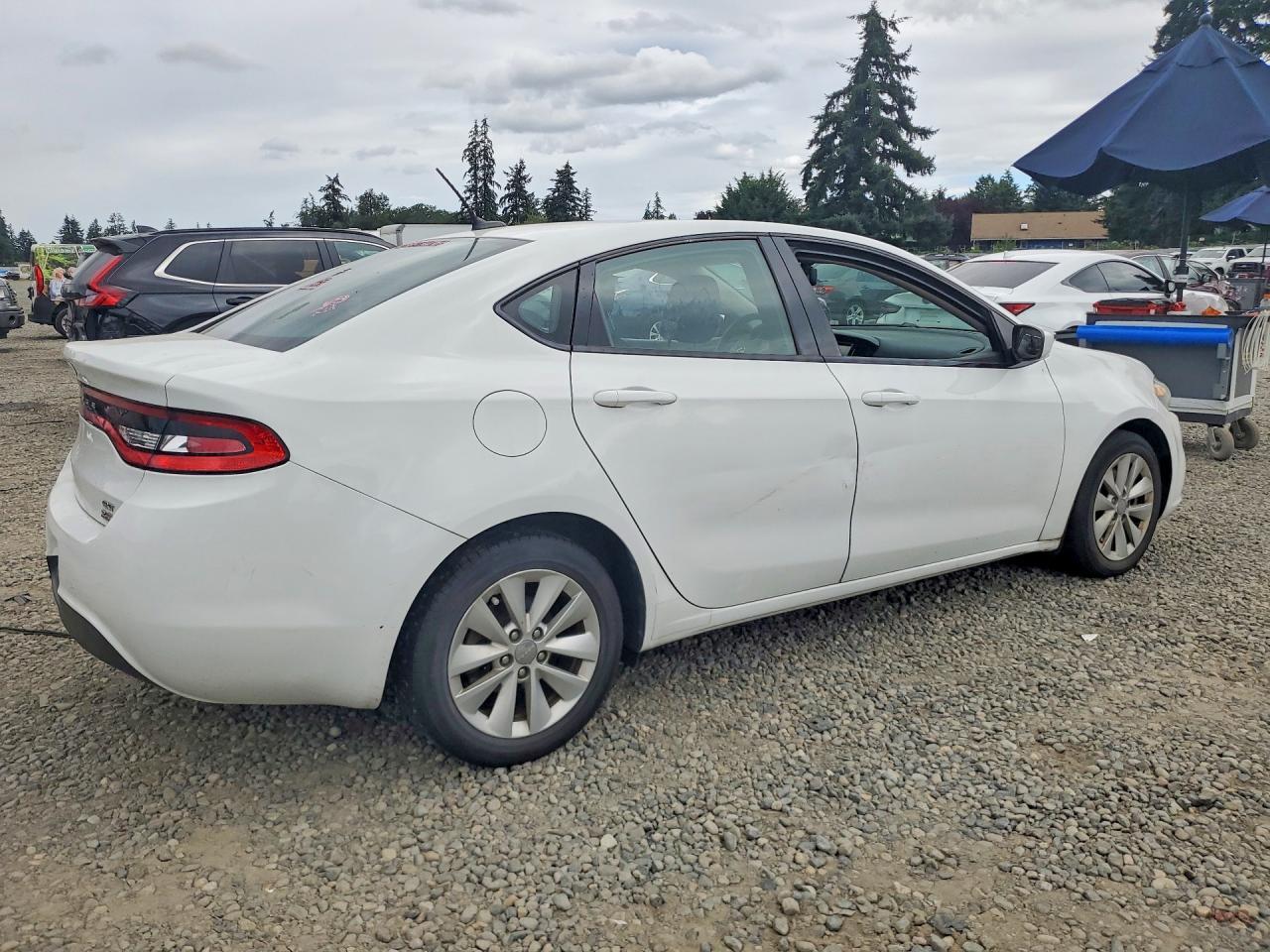 2014 Dodge Dart Sxt - zdjęcie 3