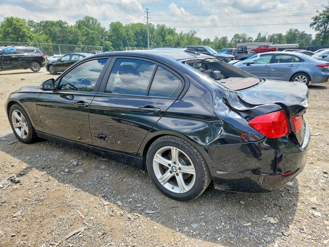 2017 BMW 328 D xDrive - zdjęcie 2