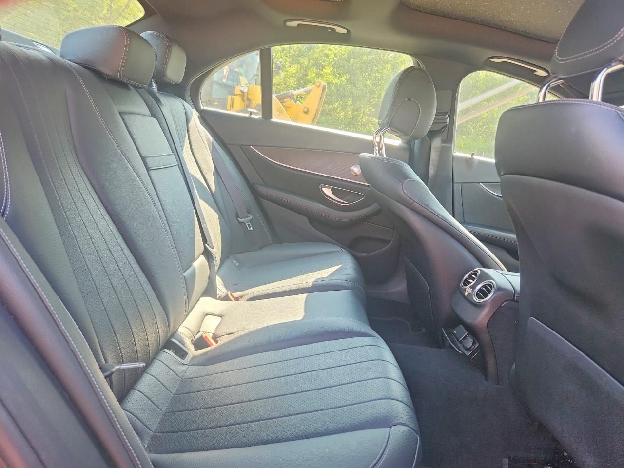 2020 Mercedes-Benz E - zdjęcie 10