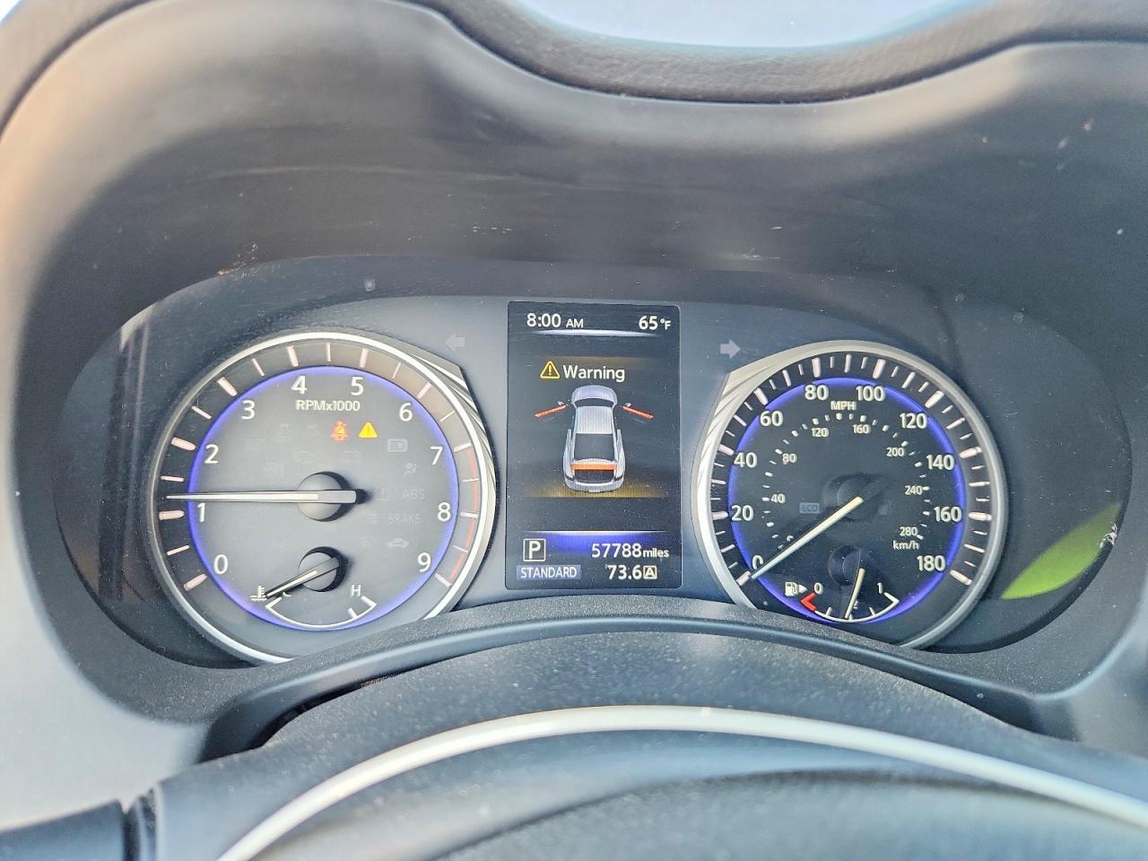 2018 Infiniti Q60 3.0T Luxe - zdjęcie 9