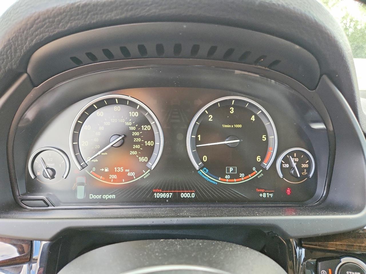 2014 BMW X5 xDrive35D - zdjęcie 9