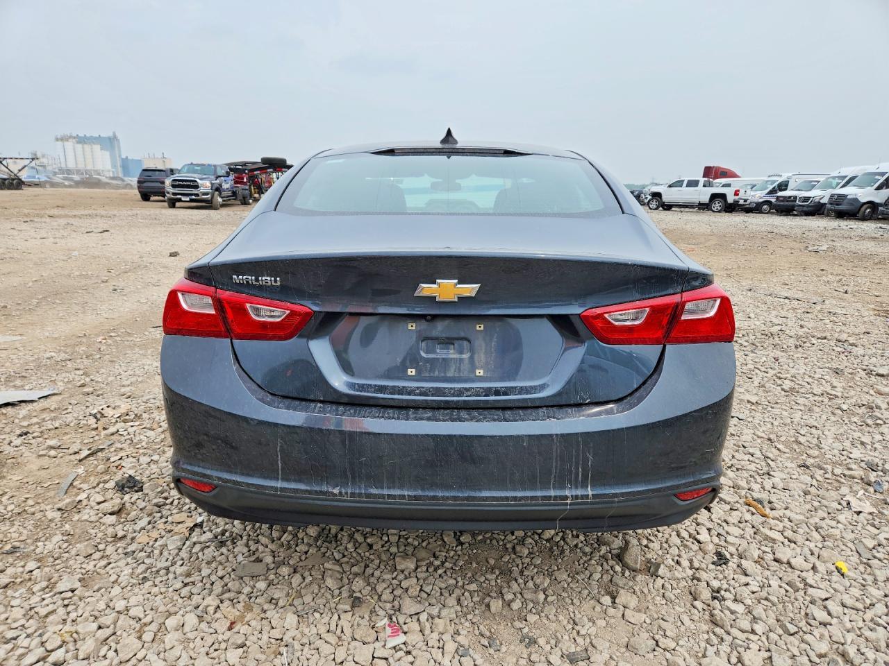 2020 Chevrolet Malibu Ls - zdjęcie 6