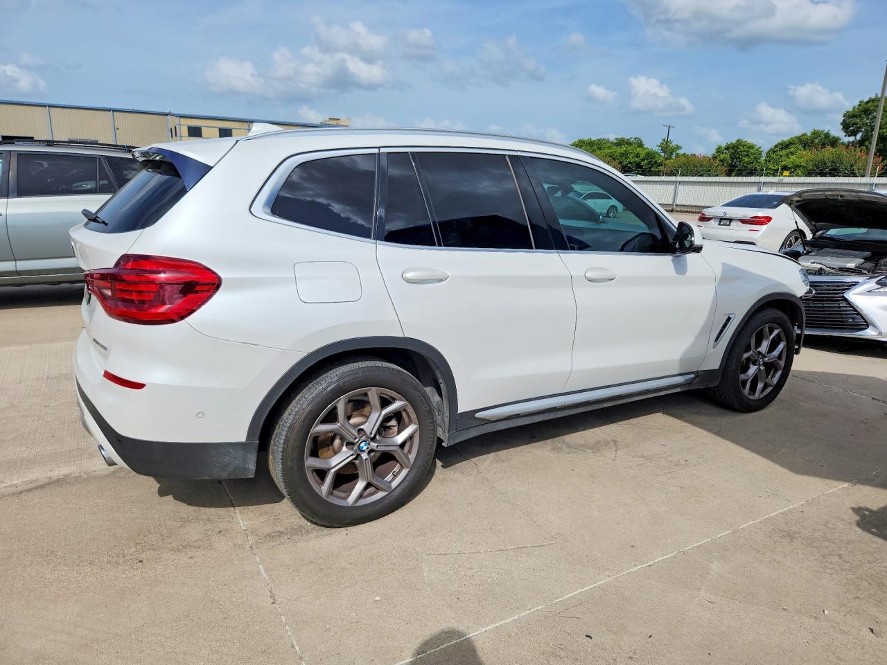 2021 BMW X3 Sdrive30I - zdjęcie 3