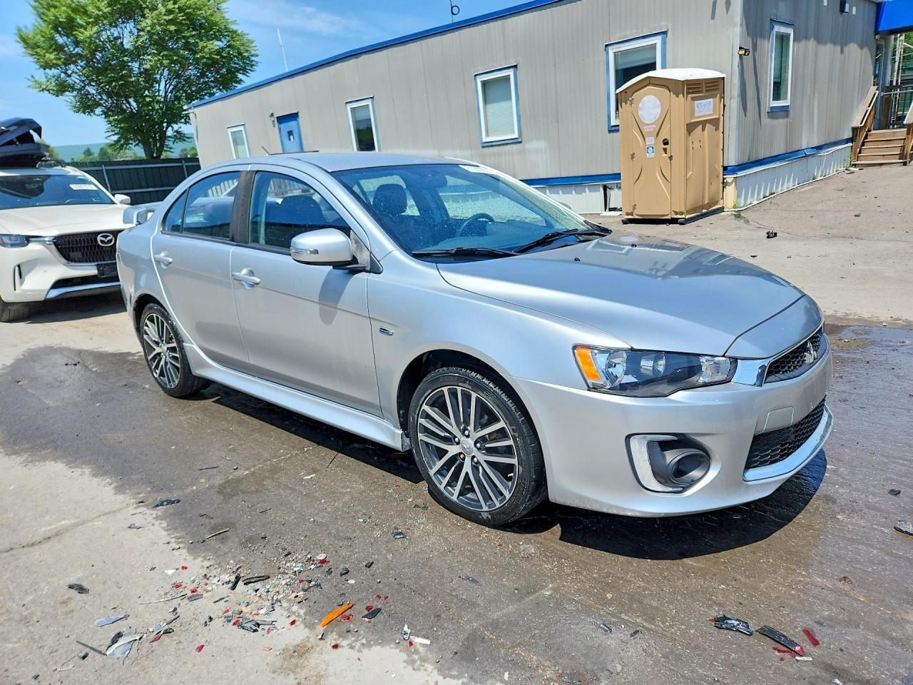 2017 Mitsubishi Lancer Es - zdjęcie 4