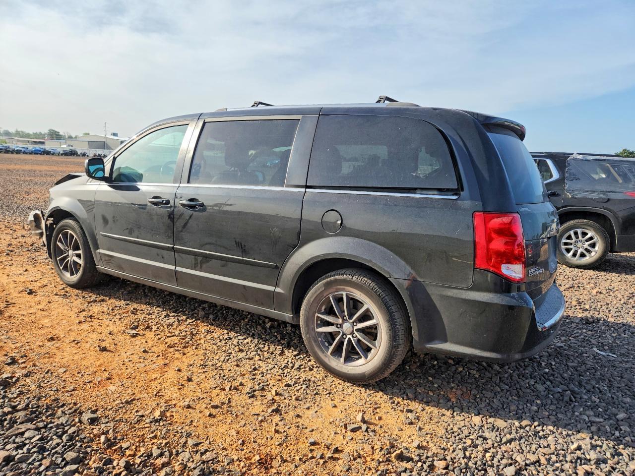 2017 Dodge Grand Caravan Sxt - zdjęcie 2