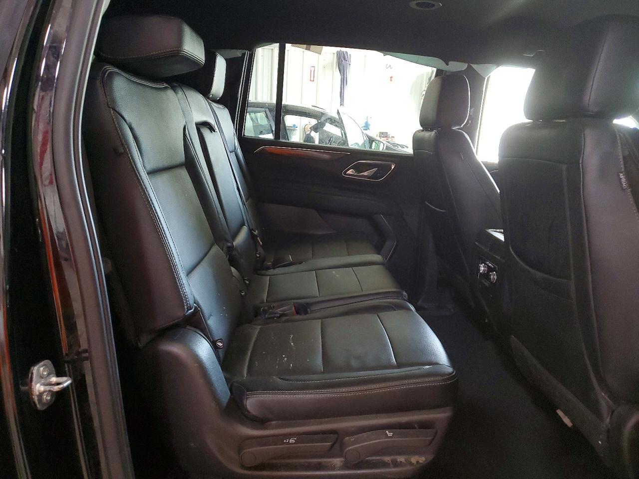 2023 GMC Yukon Xl K1500 Sle - zdjęcie 11