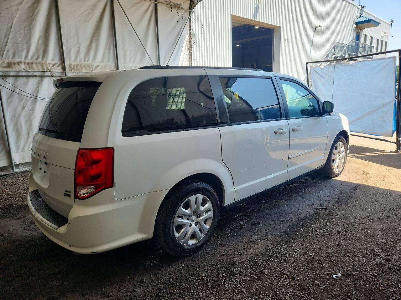 2016 Dodge Grand Caravan Se - zdjęcie 3