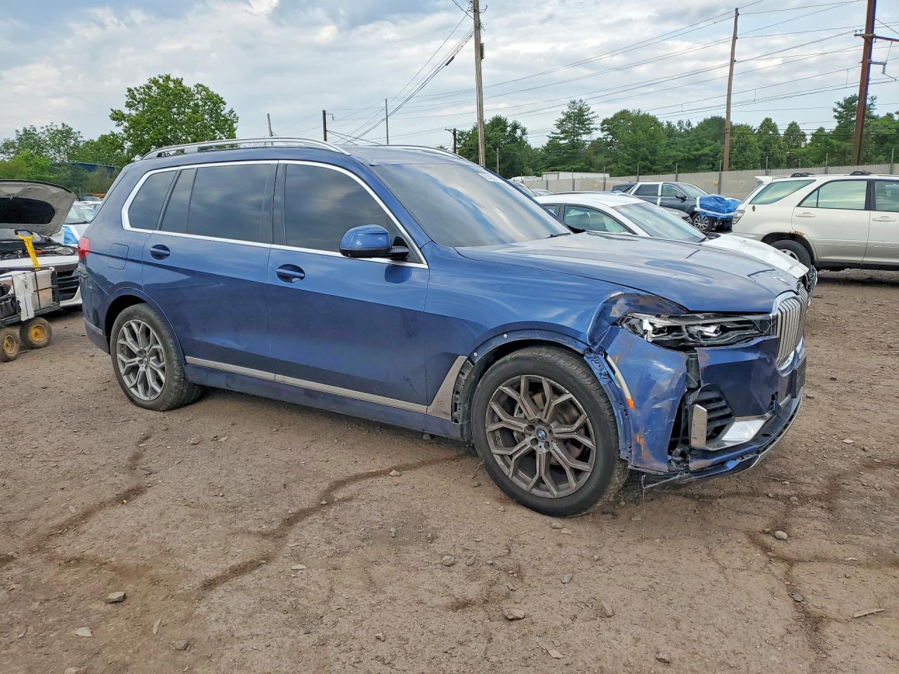2020 BMW X7 xDrive40I - zdjęcie 4