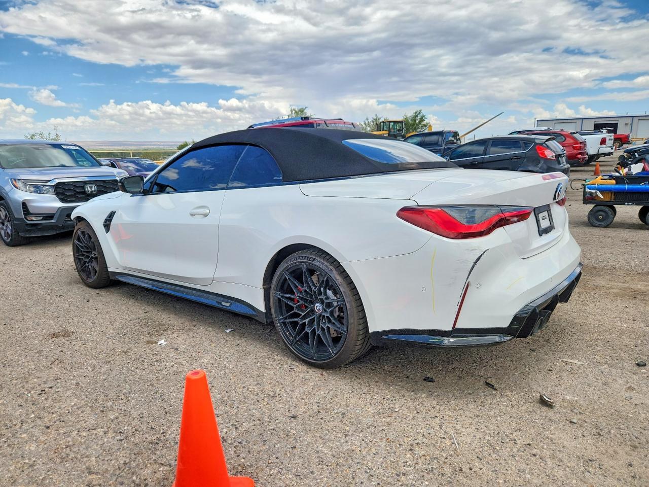 2022 BMW M4 Competition - zdjęcie 2