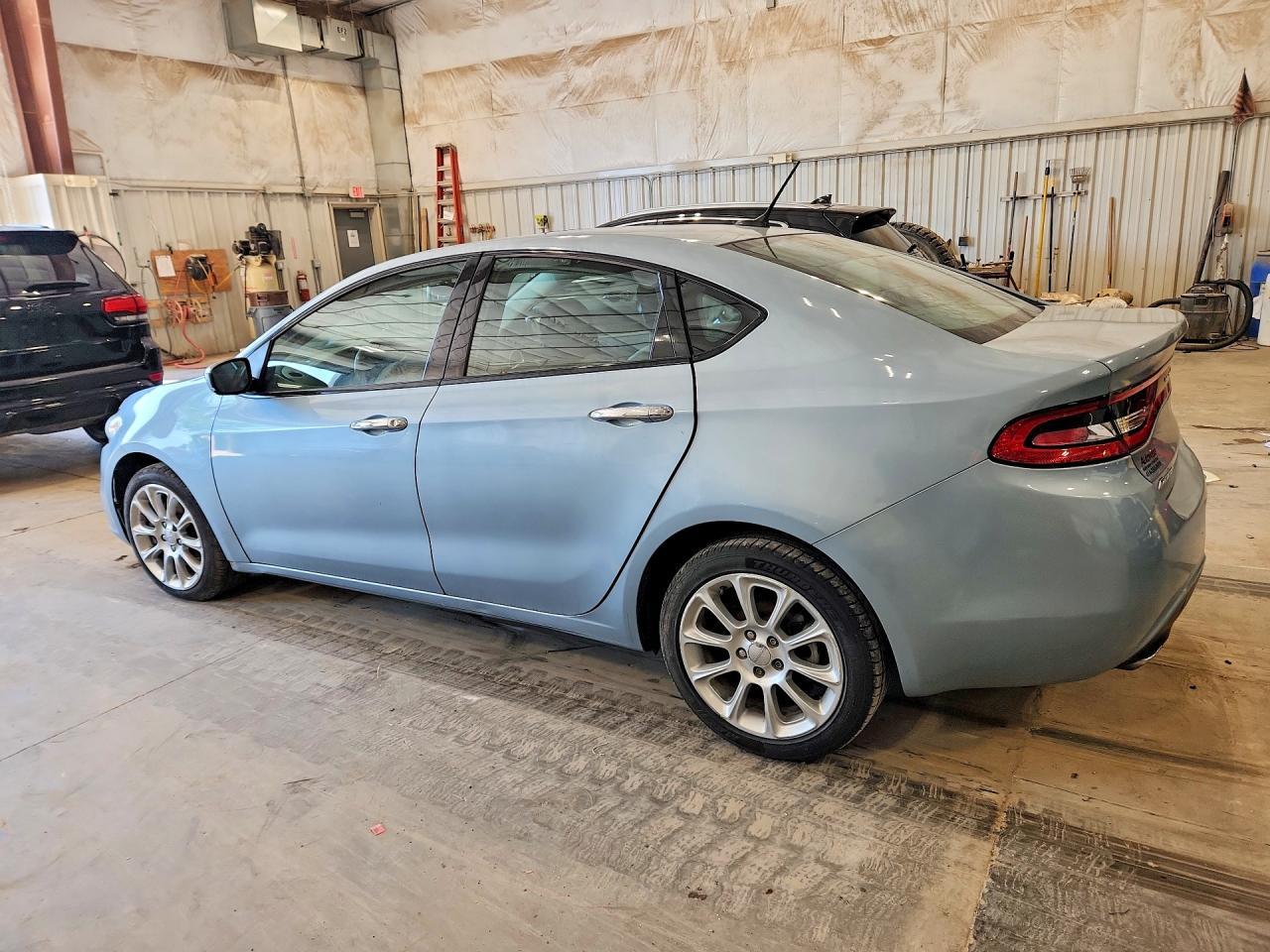 2013 Dodge Dart Limited - zdjęcie 2