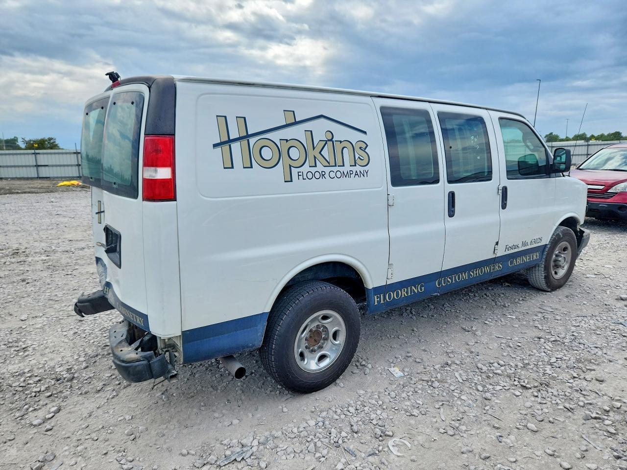2018 Chevrolet Express G2500 - zdjęcie 3