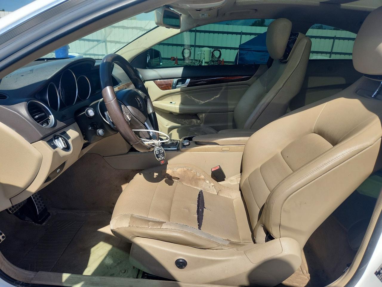2015 Mercedes-Benz C 250 - zdjęcie 7