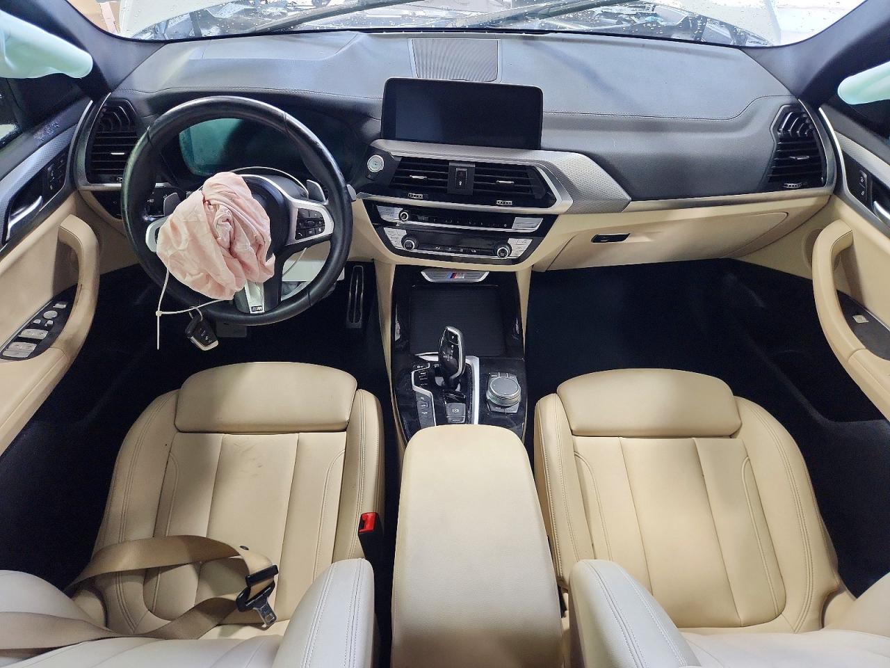 2021 BMW X3 xDrivem40I - zdjęcie 8
