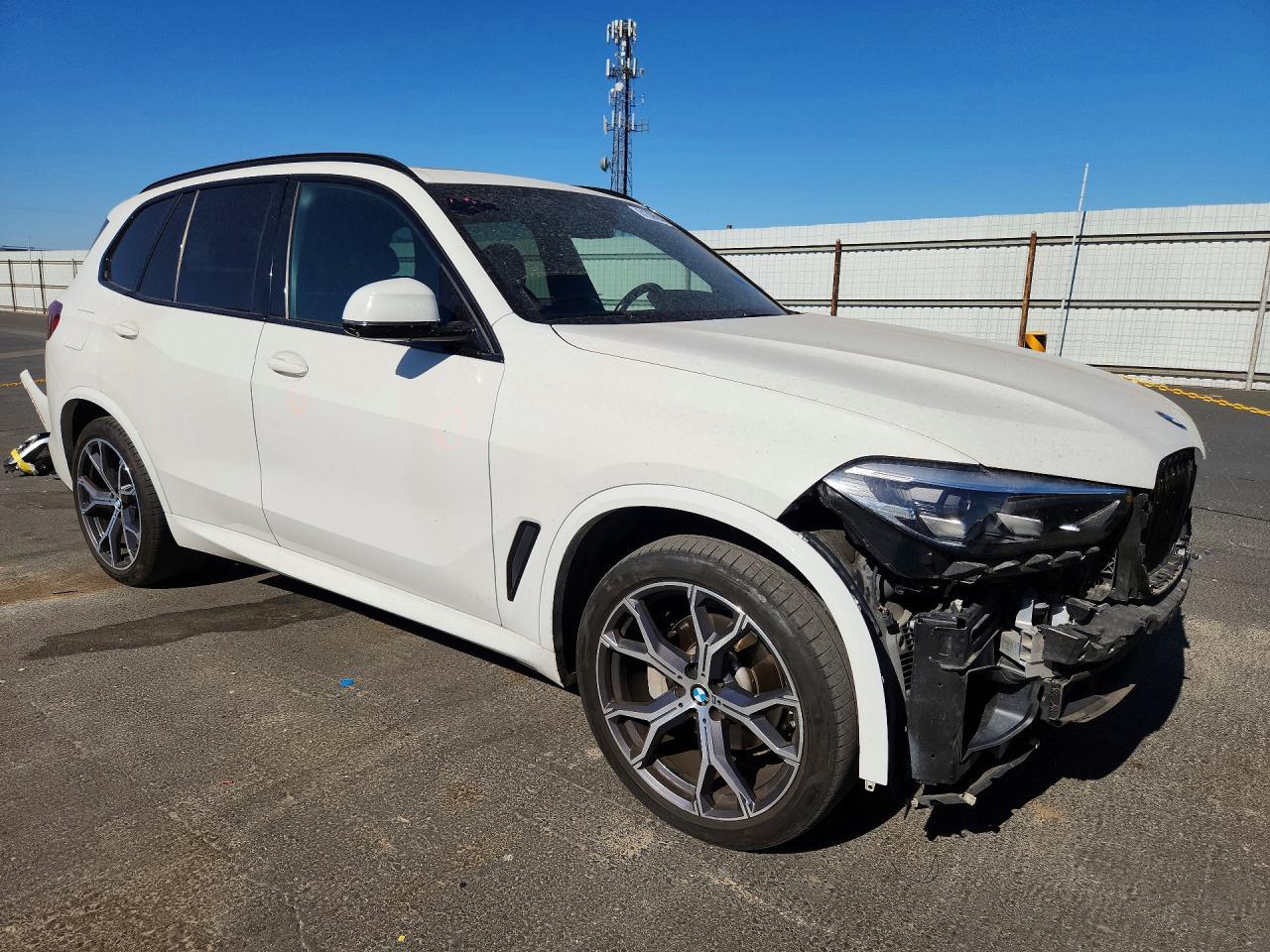 2019 BMW X5 xDrive40I - zdjęcie 4