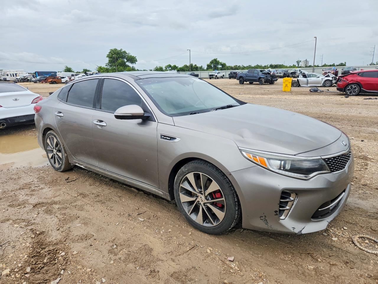 2016 Kia Optima Sxl - zdjęcie 4