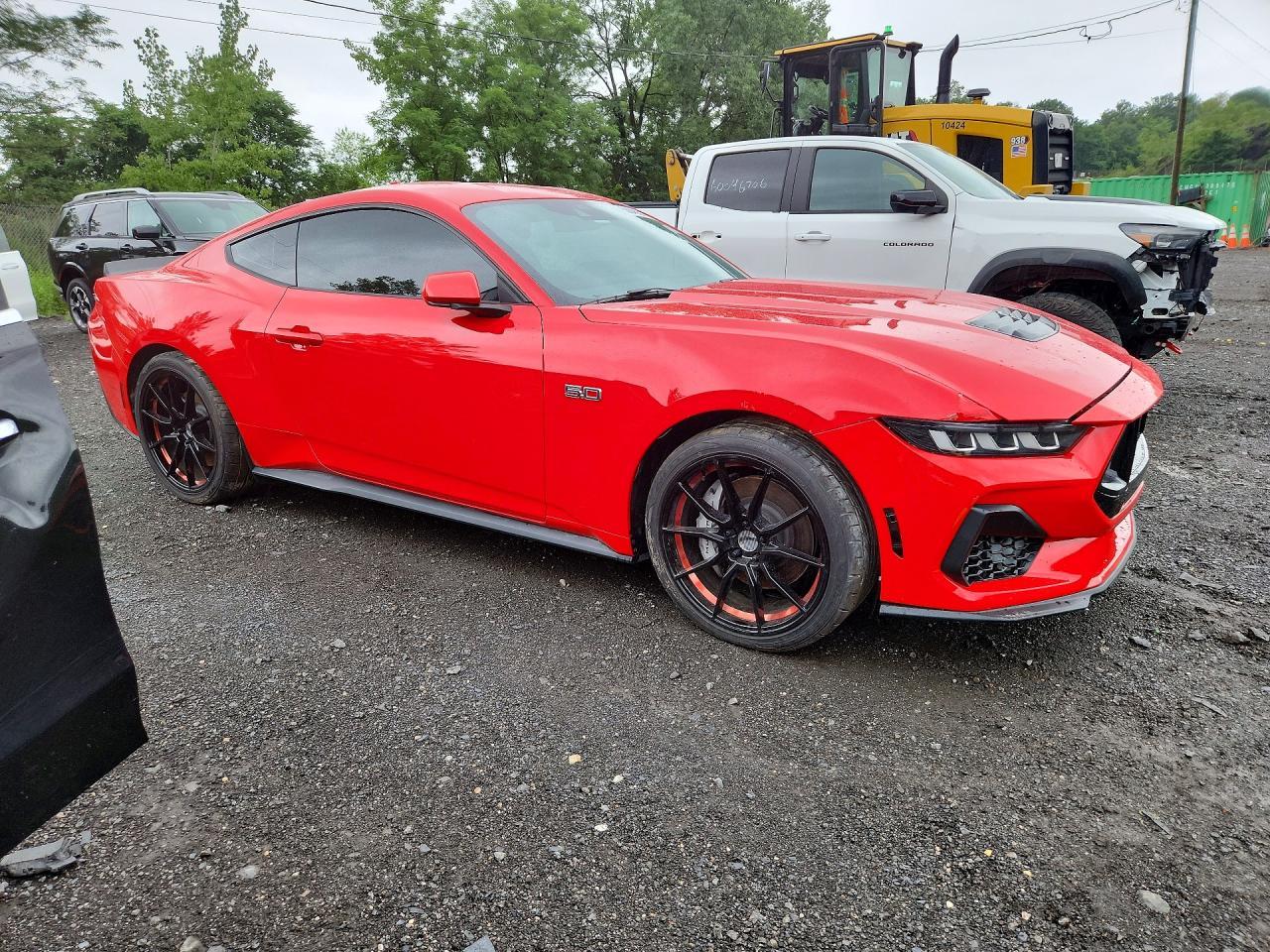 2024 Ford Mustang Gt - zdjęcie 4