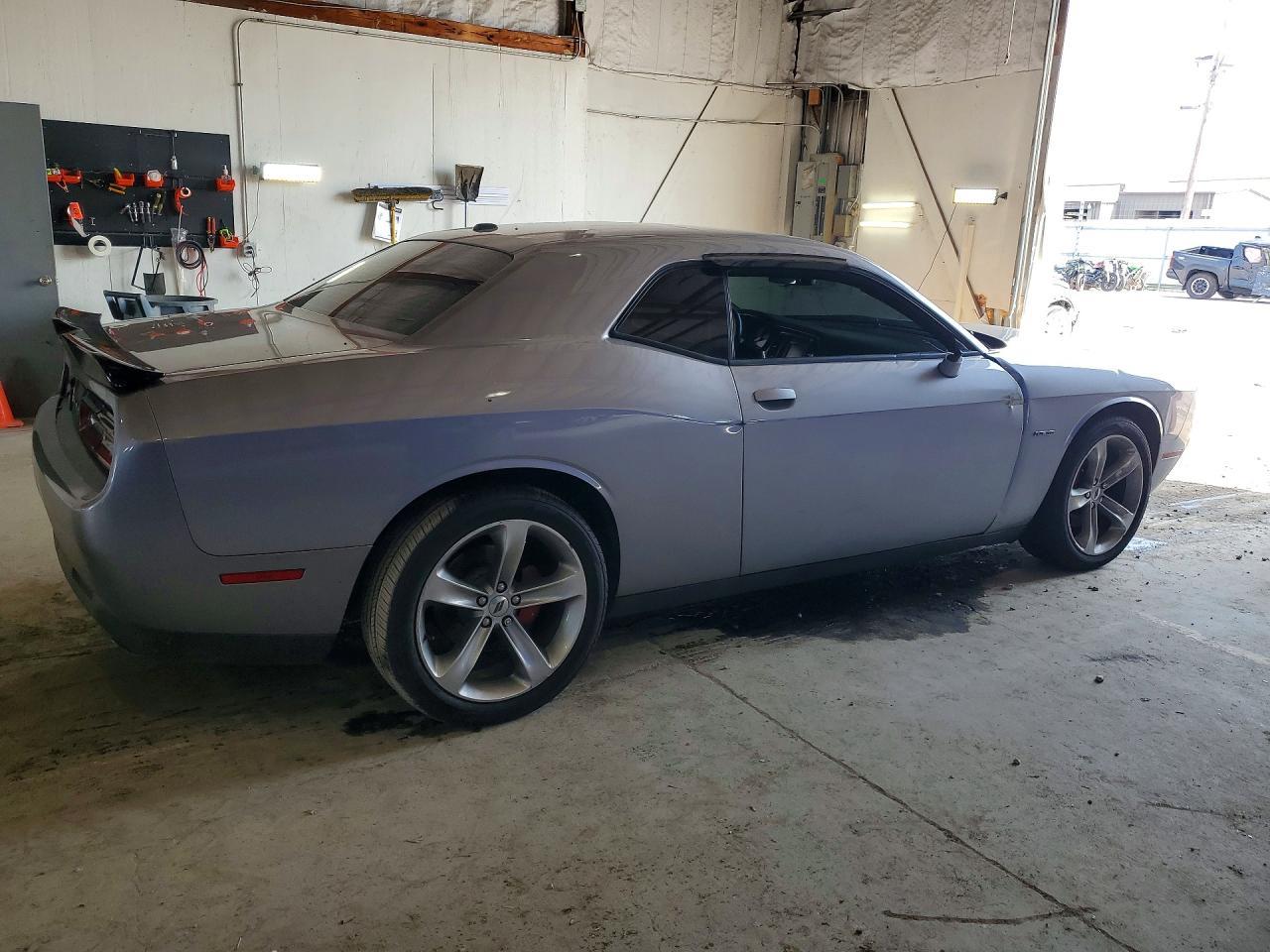 2017 Dodge Challenger R/T - zdjęcie 3