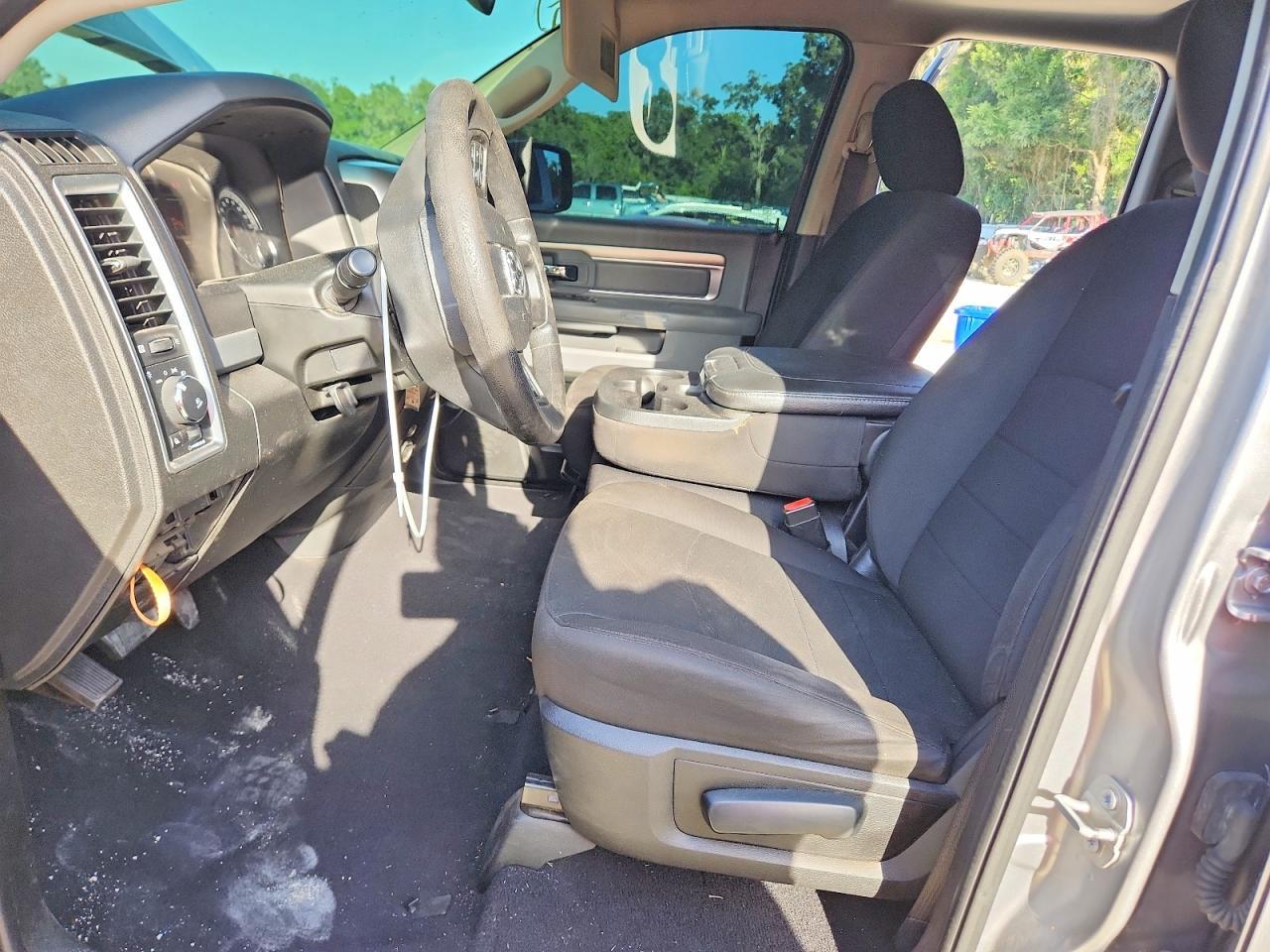 2019 Ram 1500 Classic Slt - zdjęcie 7