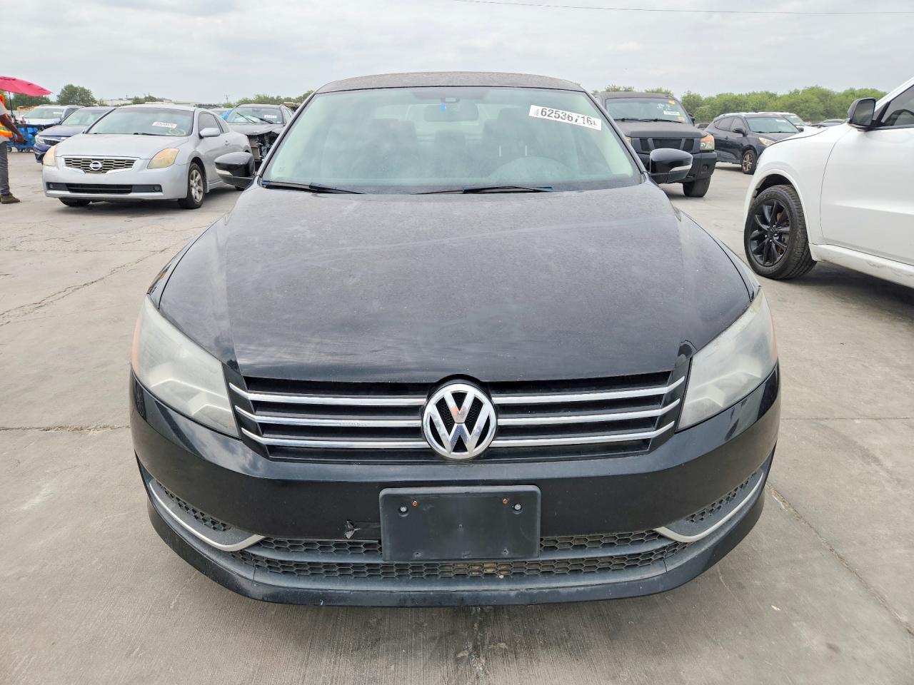 2014 Volkswagen Passat S - zdjęcie 5