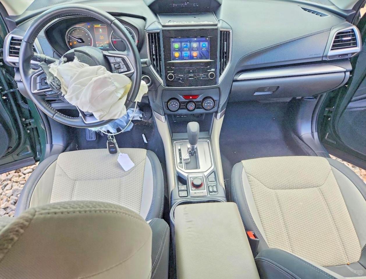 2023 Subaru Forester Premium - zdjęcie 8