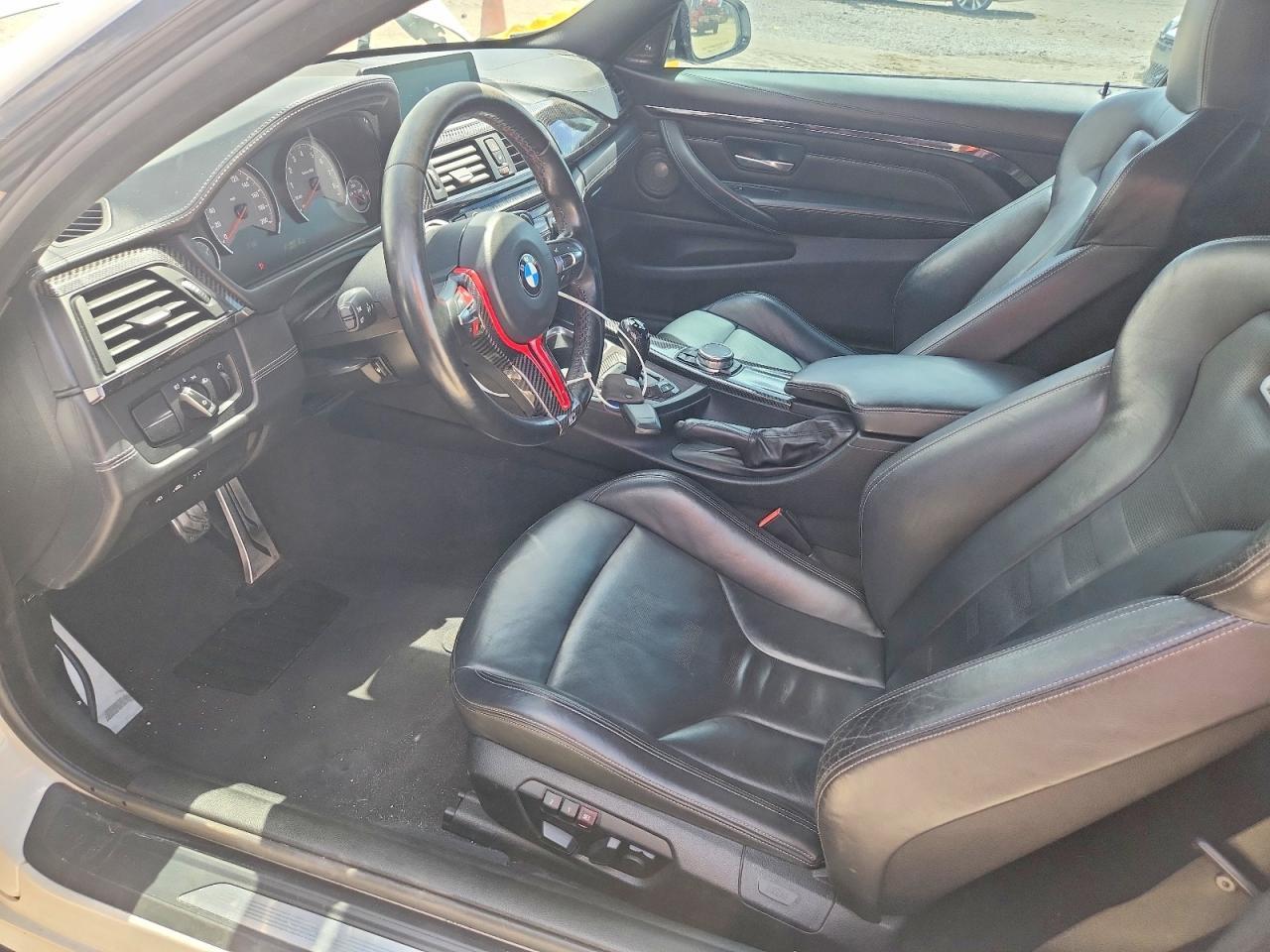 2015 BMW M4 - zdjęcie 7