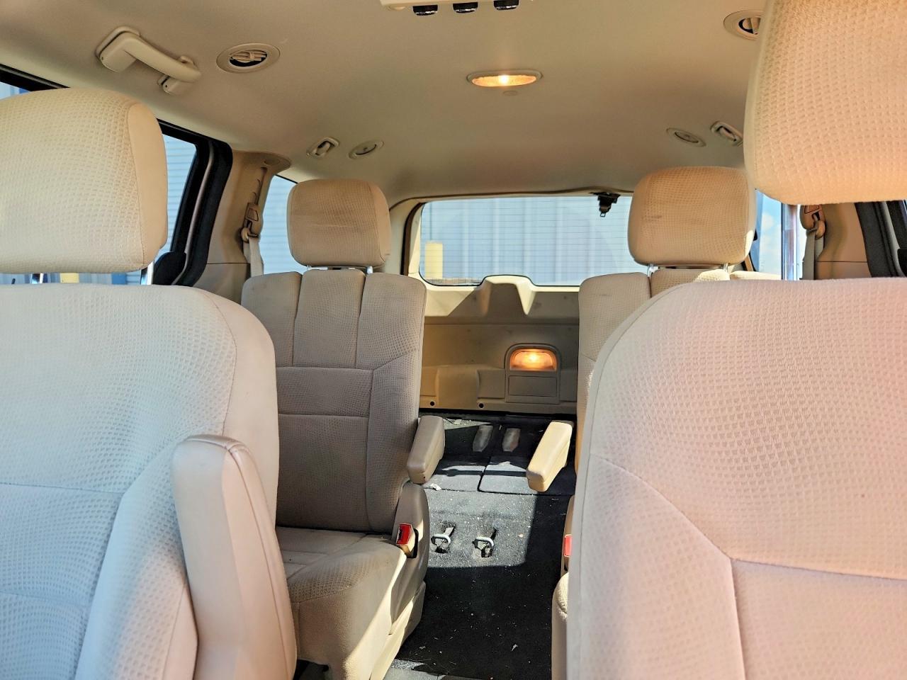 2014 Dodge Grand Caravan Se - zdjęcie 10