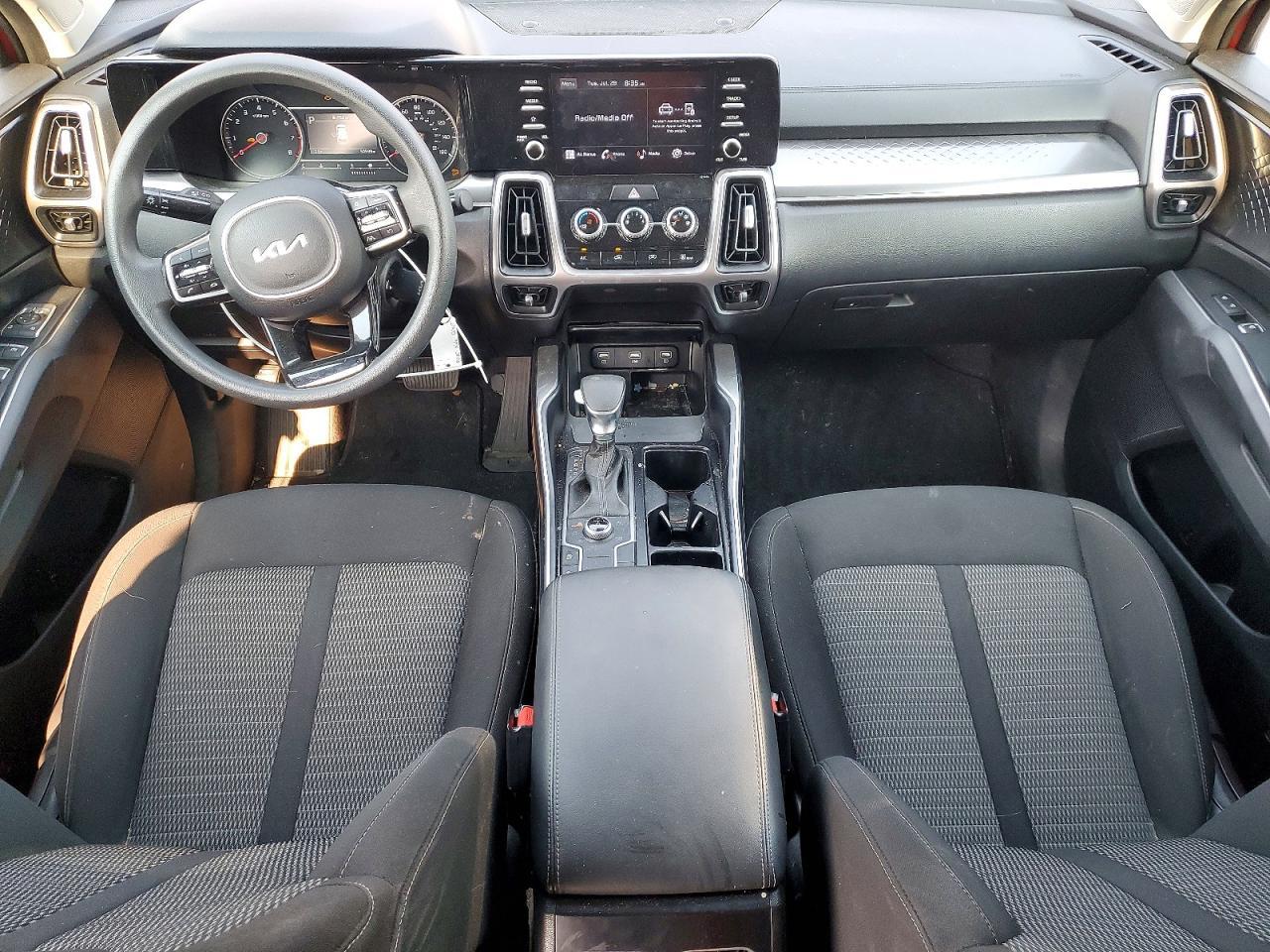 2022 Kia Sorento Lx - zdjęcie 8