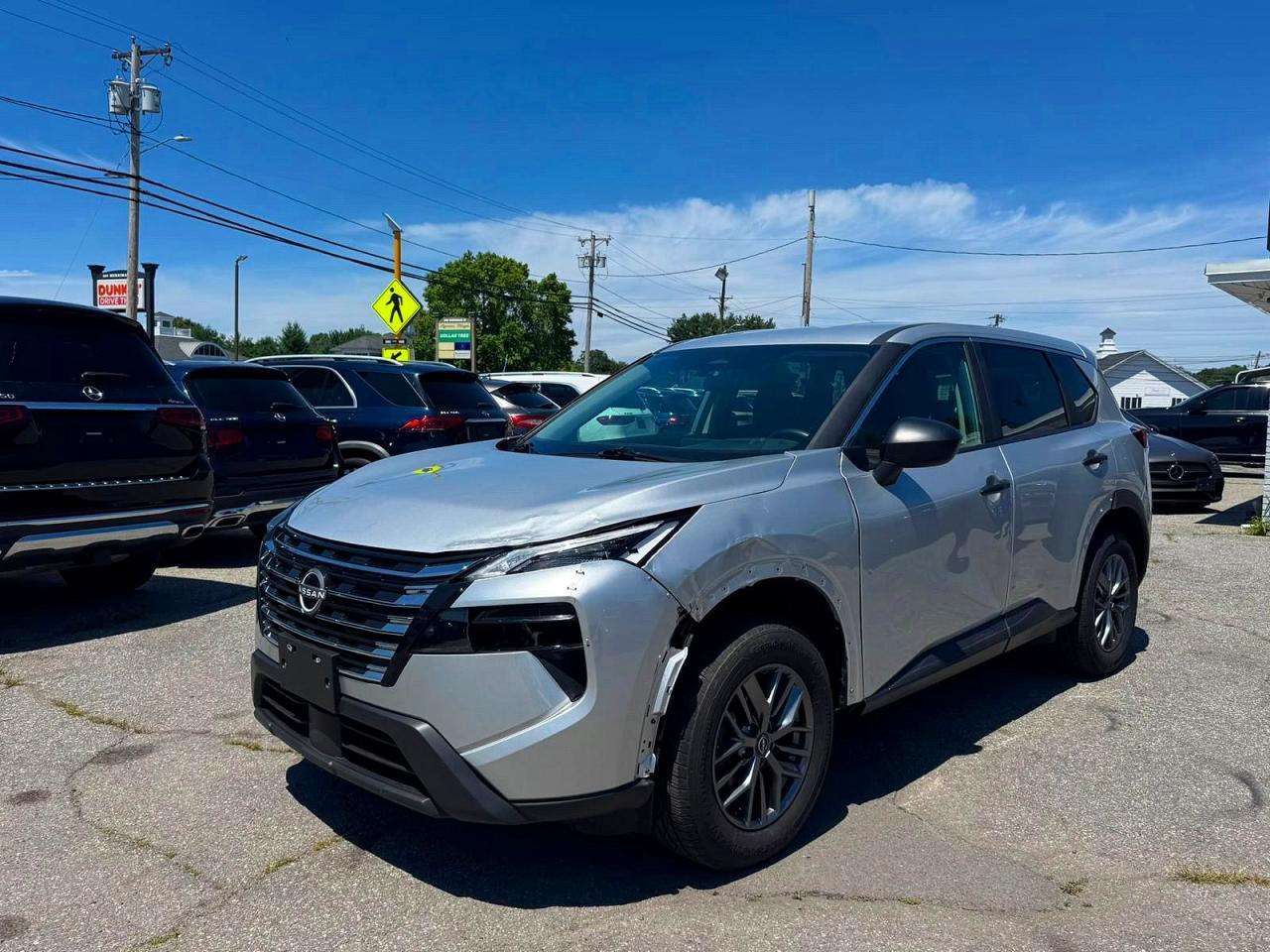 2025 Nissan Rogue S - zdjęcie 2