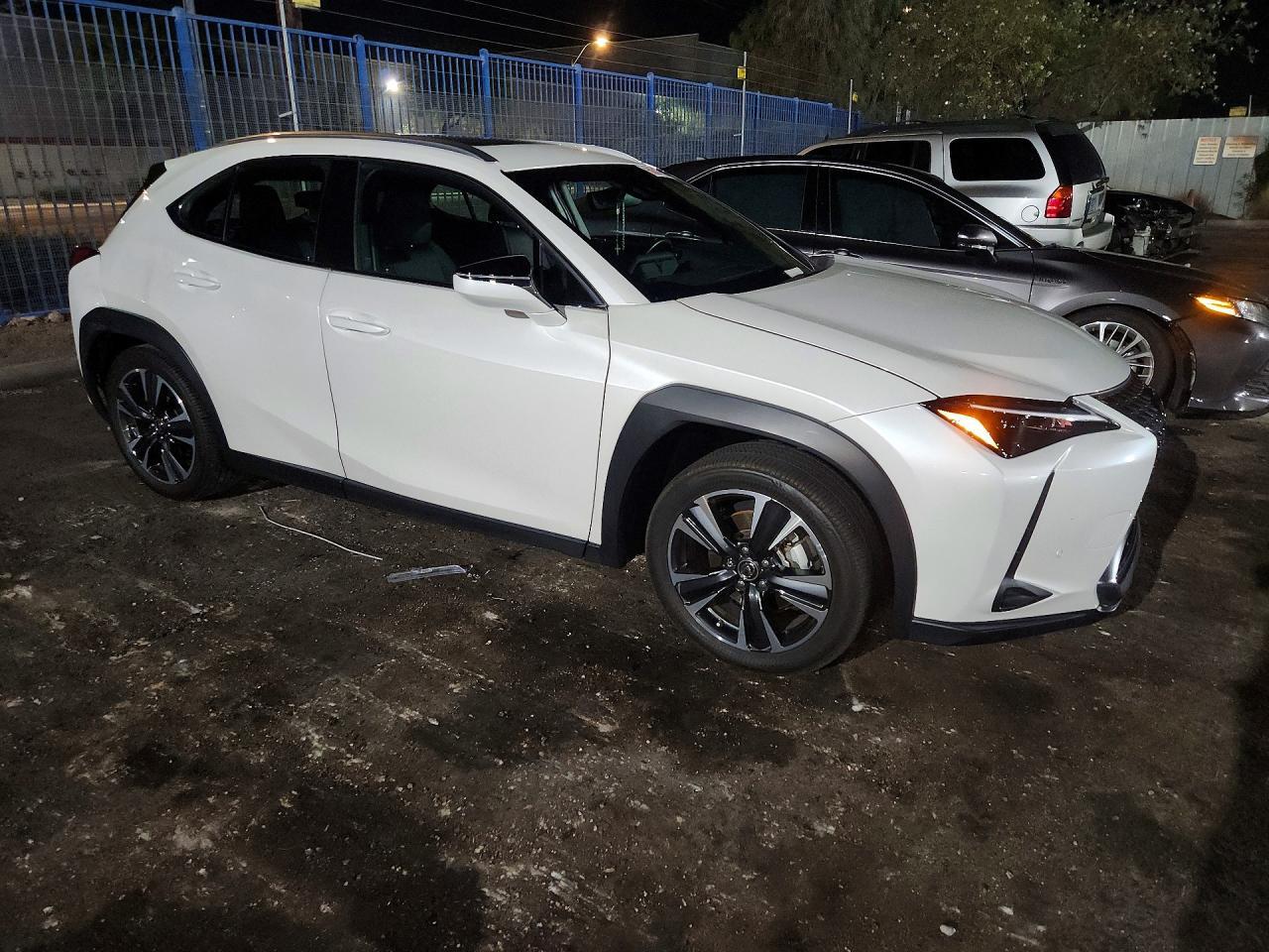 2024 Lexus Ux 250H Base - zdjęcie 4