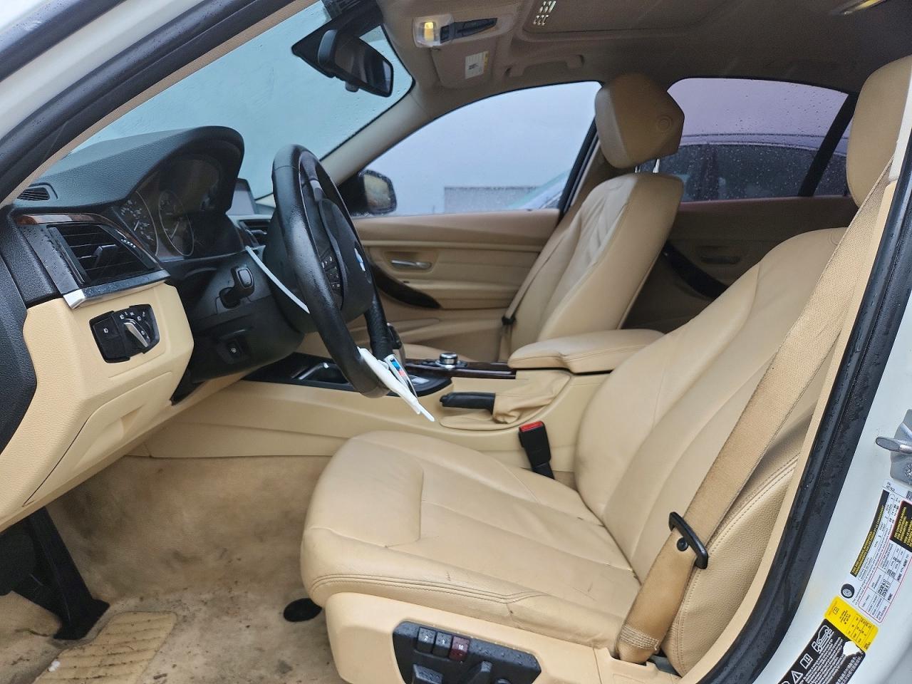 2013 BMW Seria 3 328i - zdjęcie 7