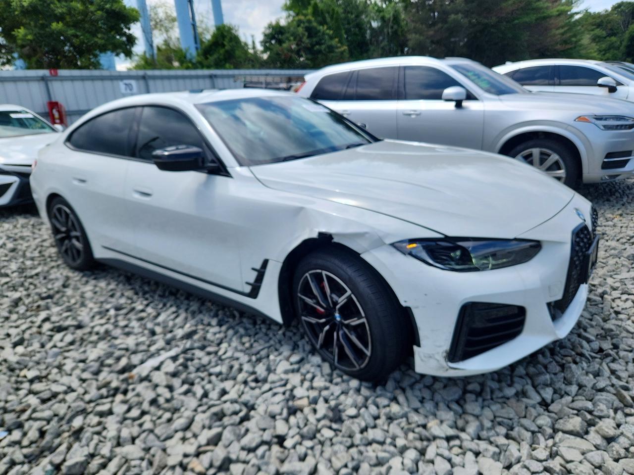 2023 BMW Seria 4 430i - zdjęcie 4