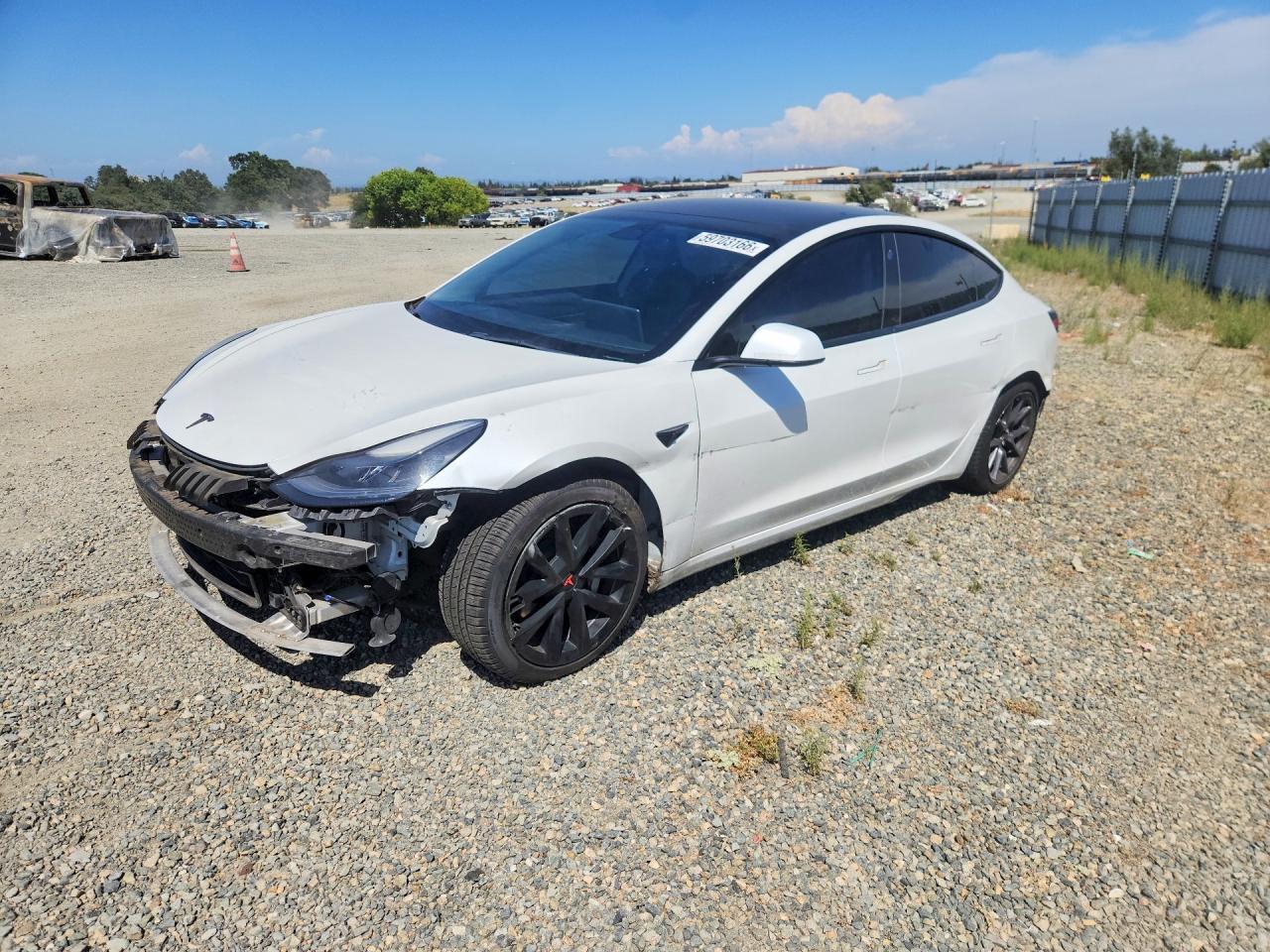 2022 Tesla Model 3 - zdjęcie główne