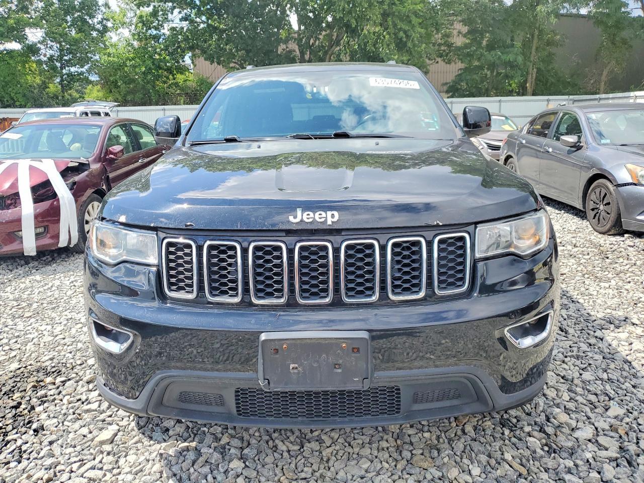 2017 Jeep Grand Cherokee Laredo - zdjęcie 5
