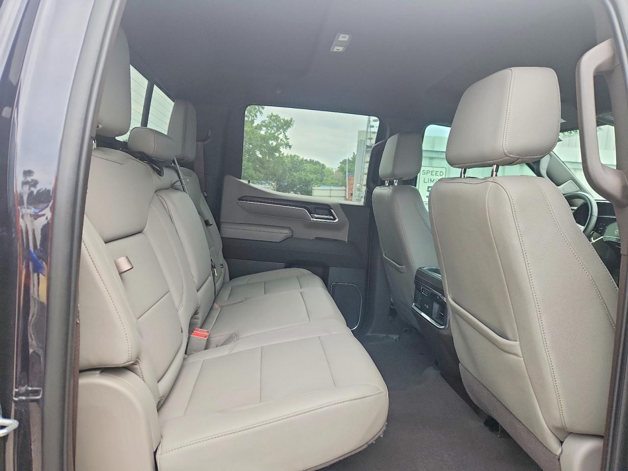 2023 GMC Sierra K1500 Slt - zdjęcie 10