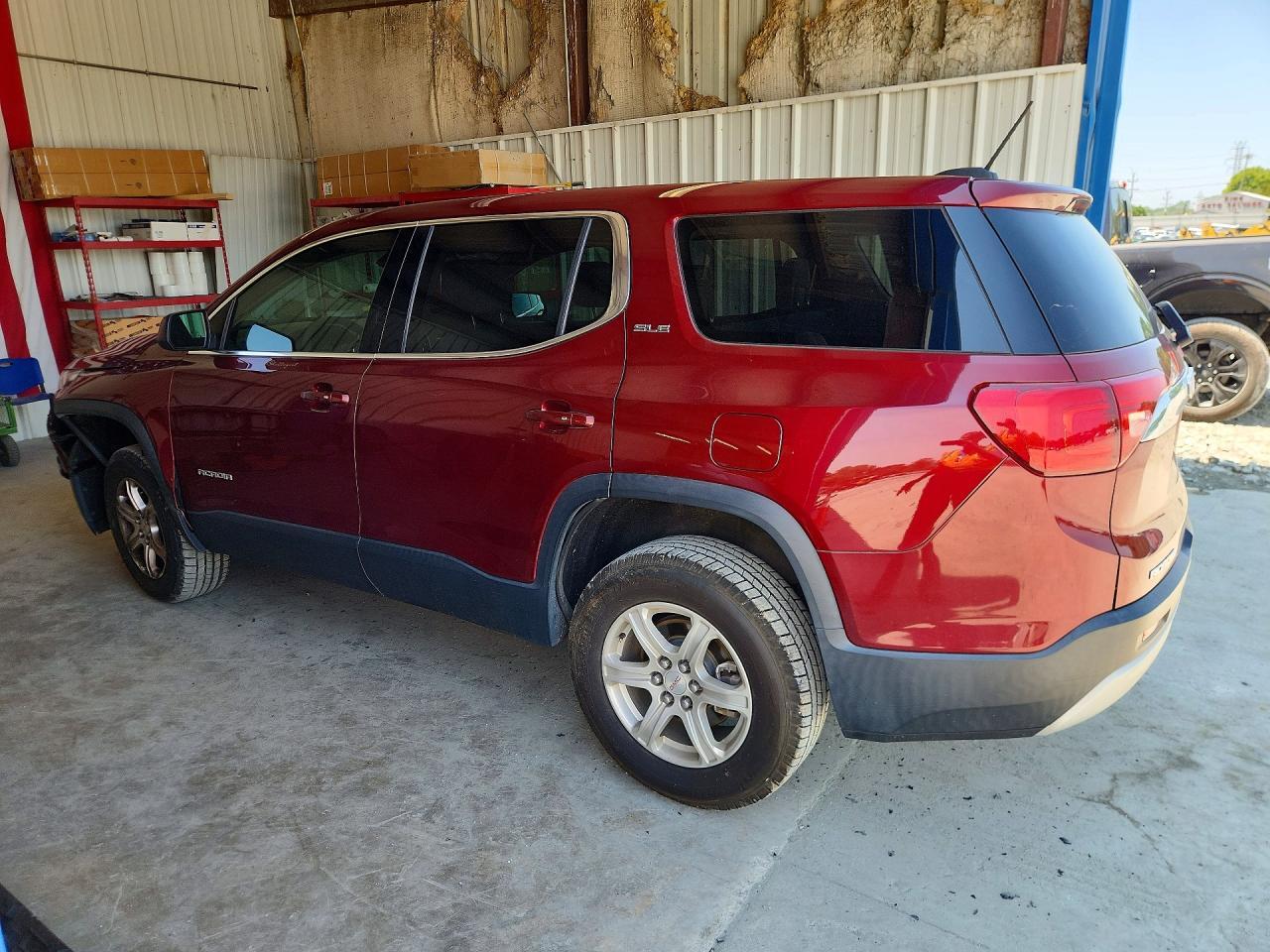 2017 GMC Acadia Sle - zdjęcie 2