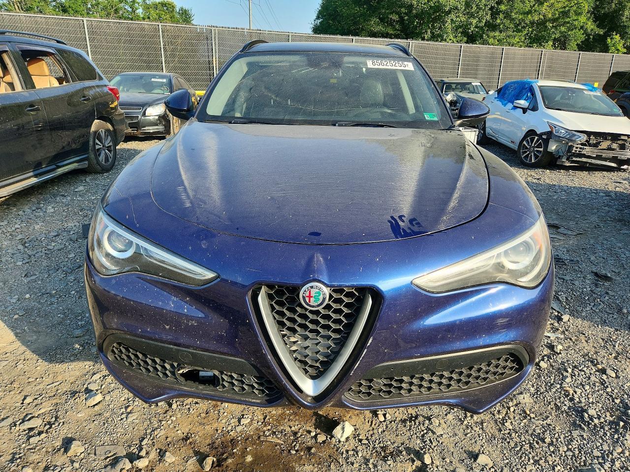 2018 Alfa Romeo Stelvio Sport - zdjęcie 5