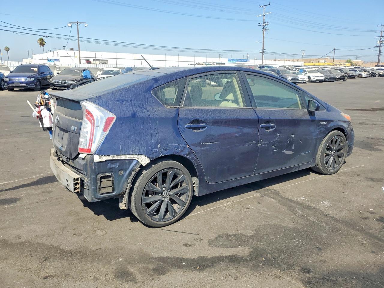 2014 Toyota Prius Three - zdjęcie 3