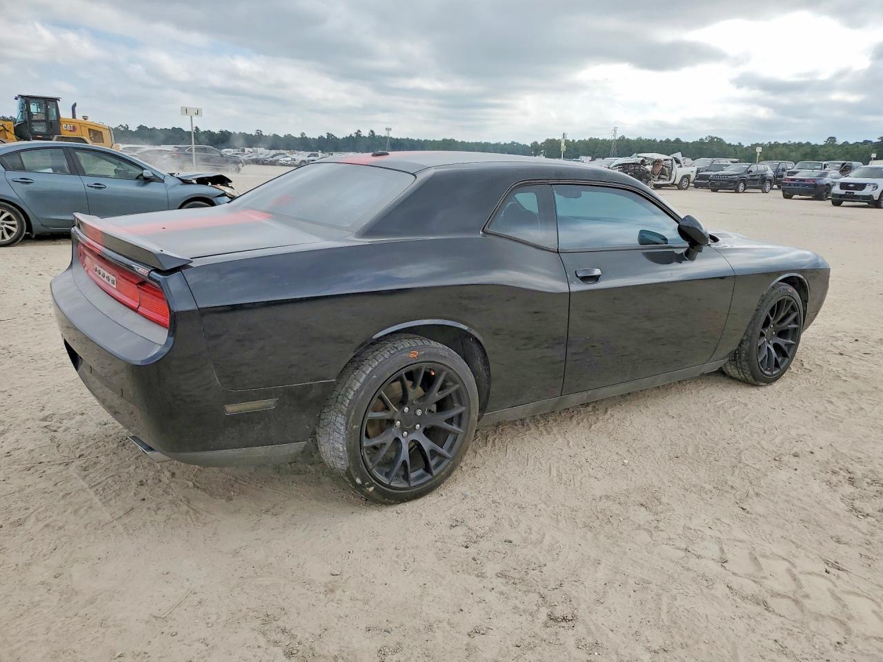 2013 Dodge Challenger Sxt - zdjęcie 3