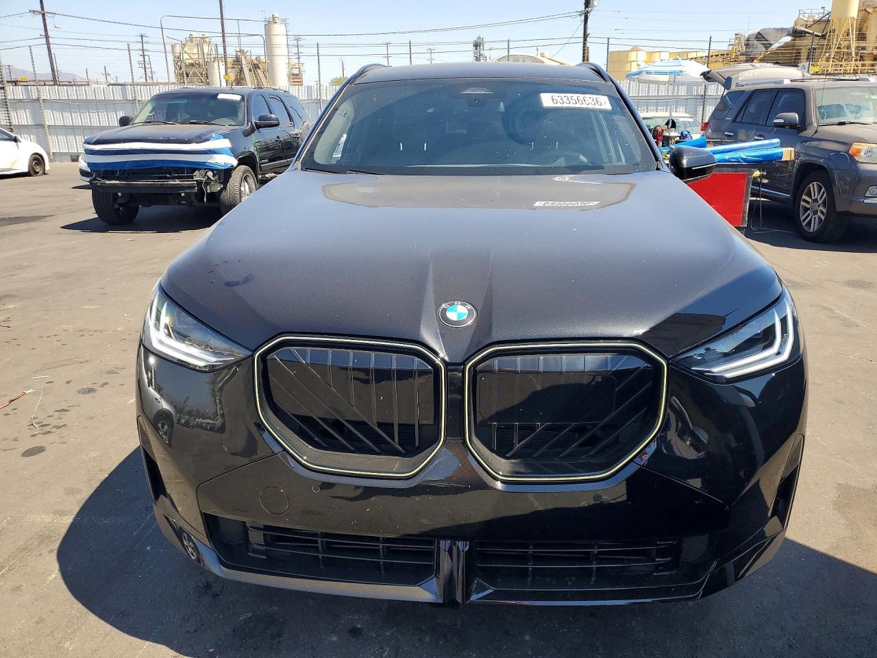 2025 BMW X3 30 xDrive - zdjęcie 5