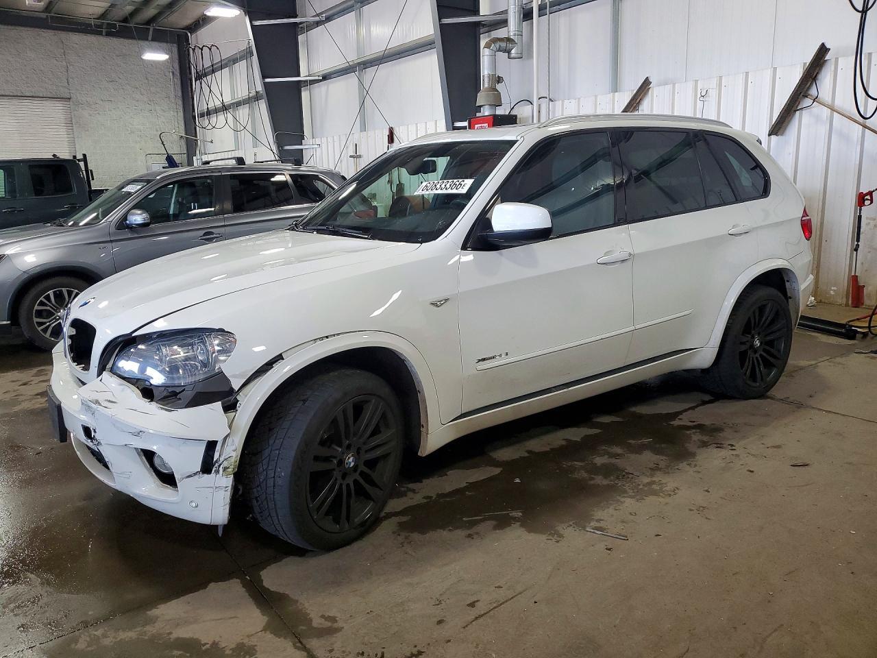 2013 BMW X5 xDrive35I - zdjęcie główne
