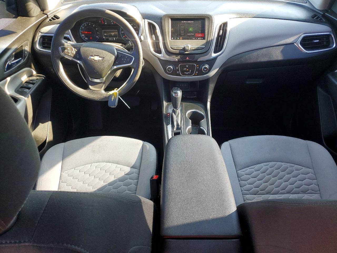 2020 Chevrolet Equinox Ls - zdjęcie 8