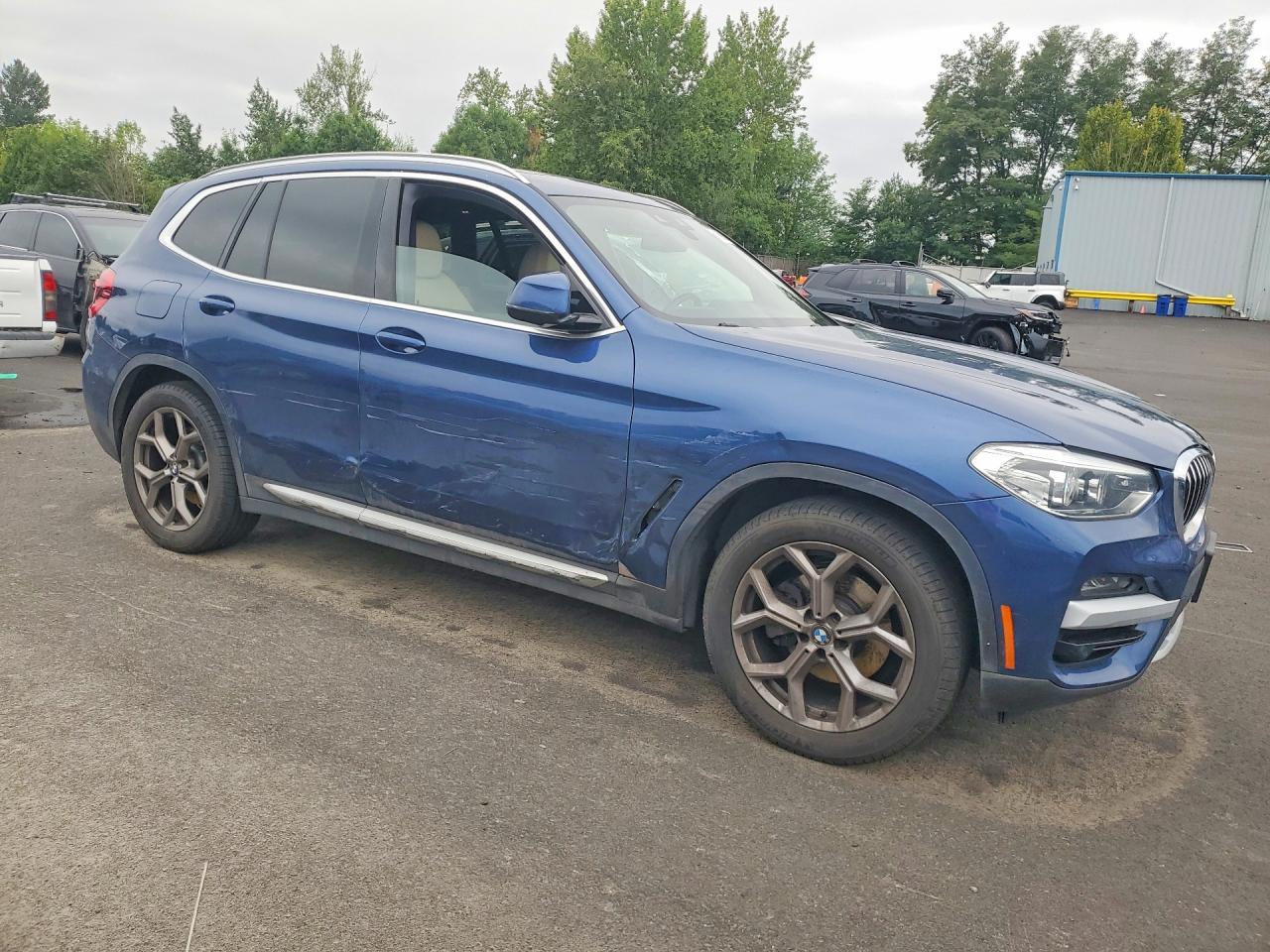 2021 BMW X3 xDrive30I - zdjęcie 4
