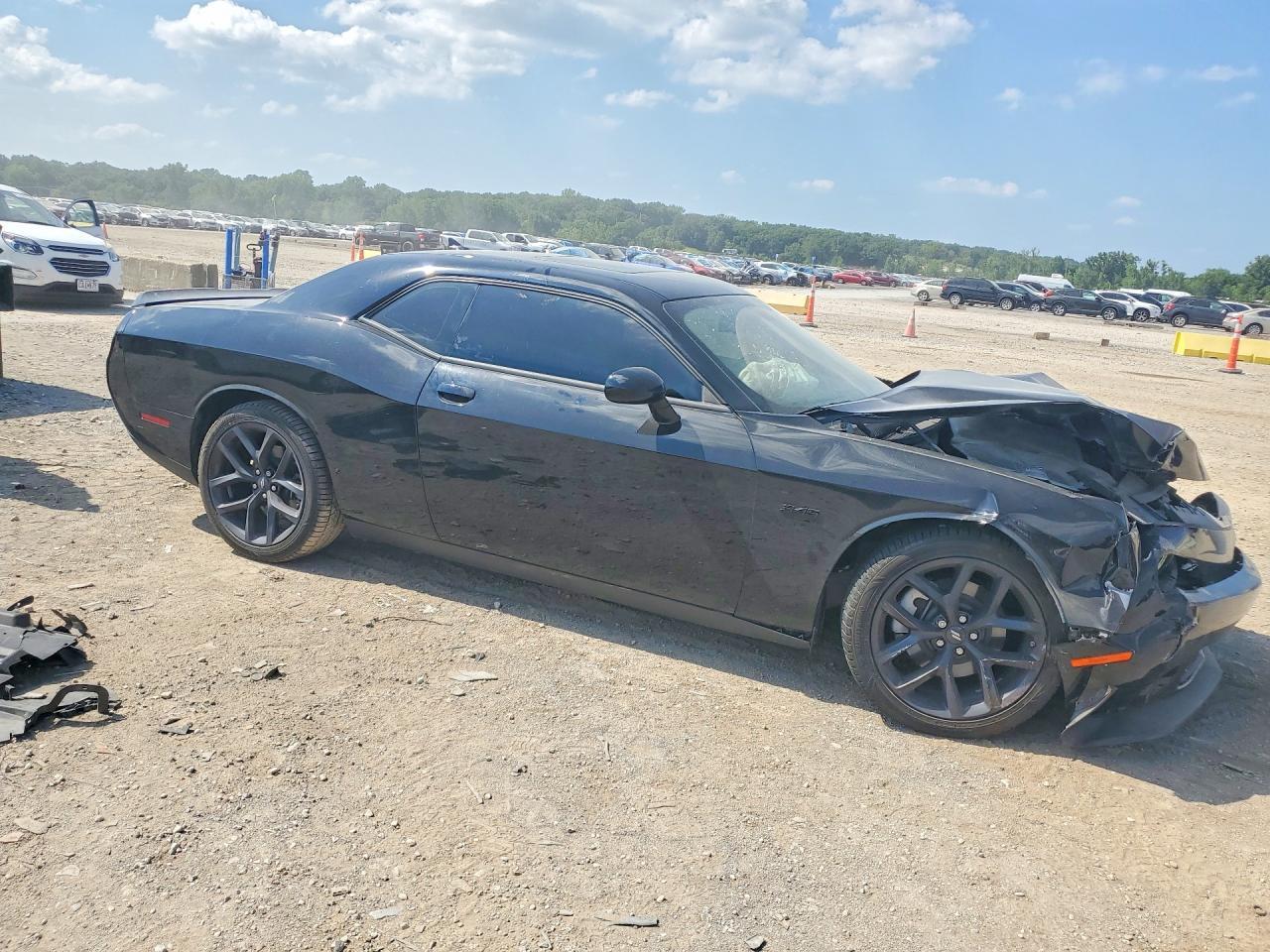 2023 Dodge Challenger R/T - zdjęcie 4
