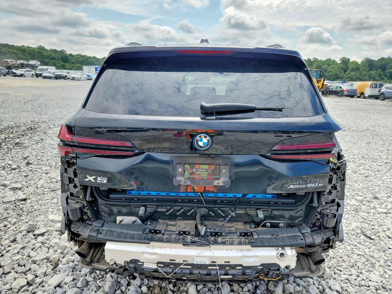 2026 BMW X5 xDrive50E - zdjęcie 6