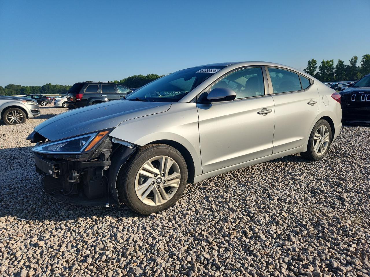 2020 Hyundai Elantra Sel - zdjęcie główne