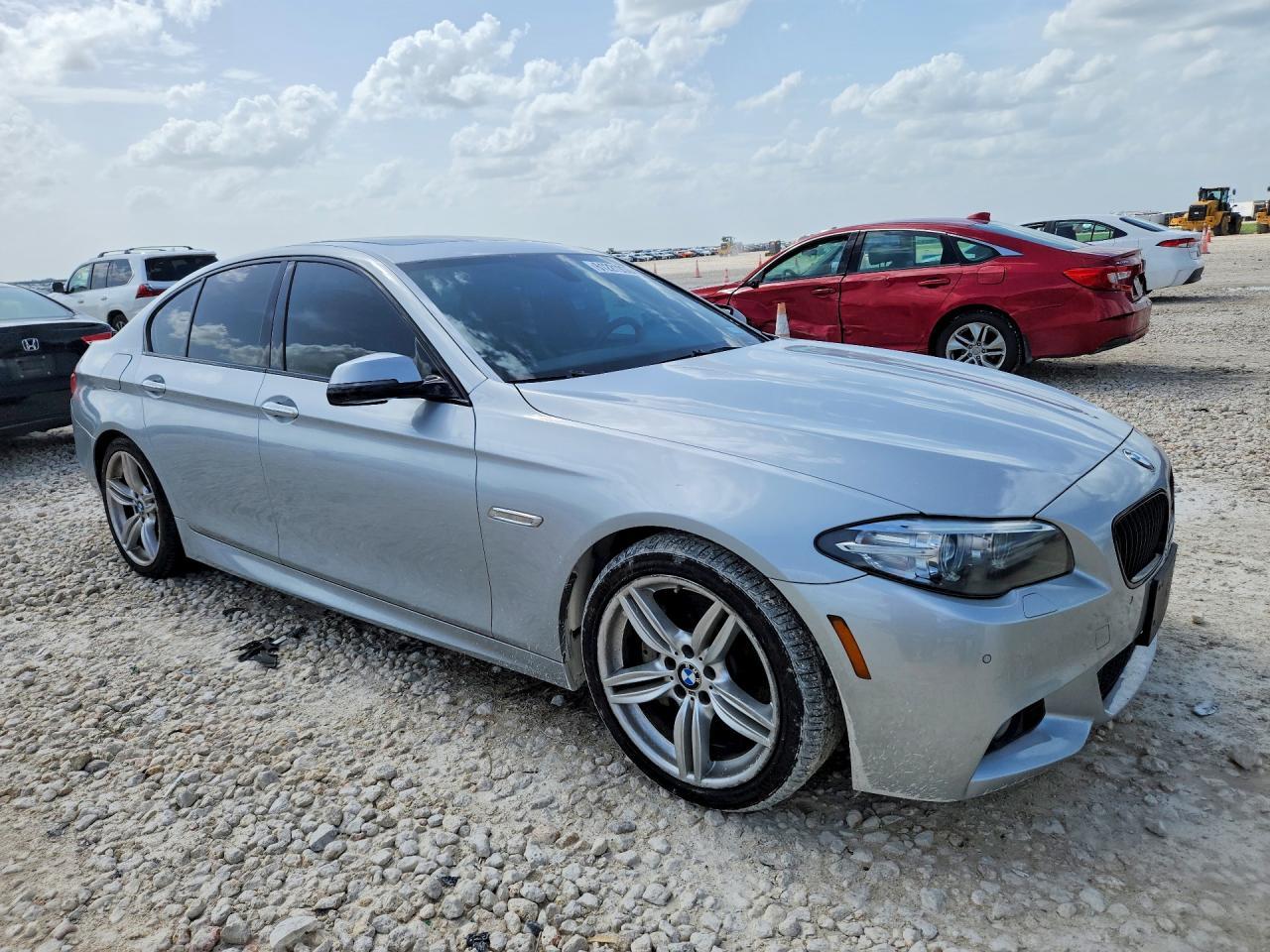 2015 BMW 535 I - zdjęcie 4
