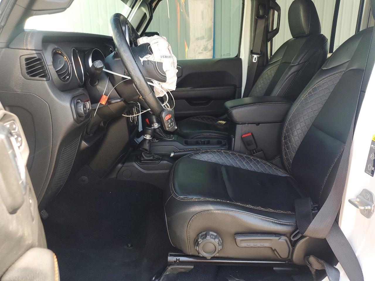2021 Jeep Wrangler Unlimited Sahara - zdjęcie 7
