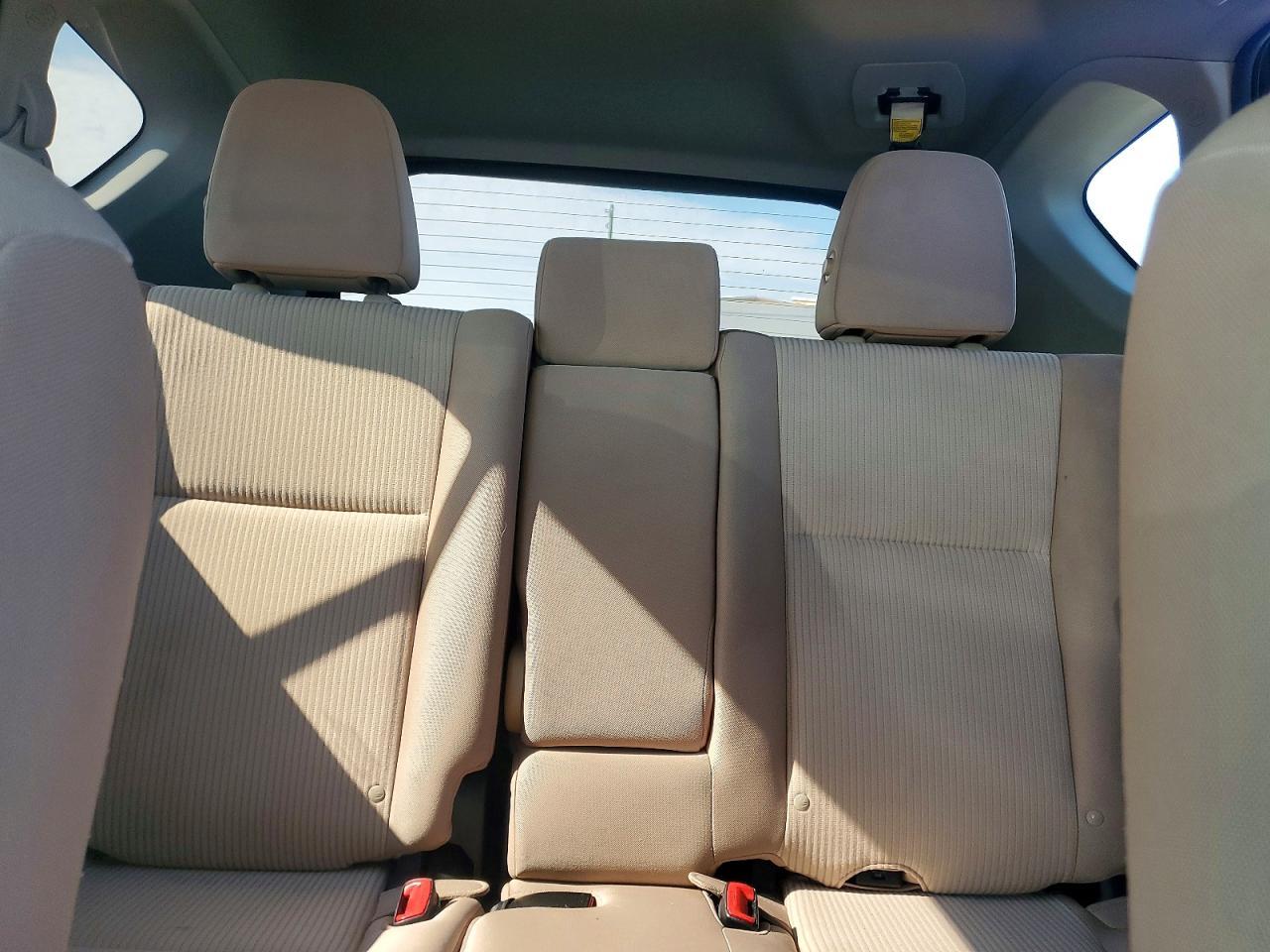 2013 Toyota Rav4 Le - zdjęcie 10