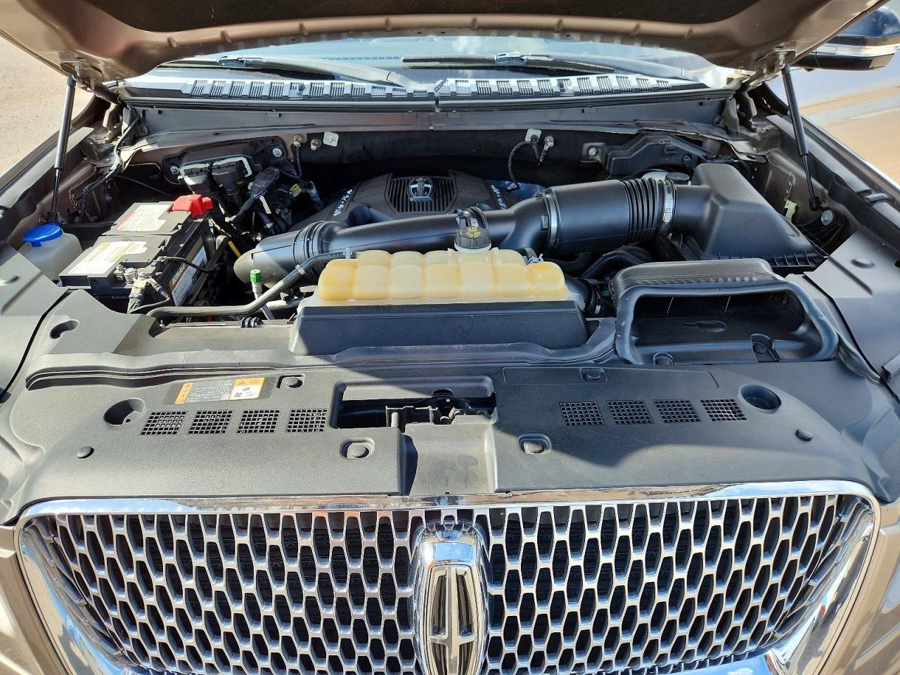 2018 Lincoln Navigator L Reserve - zdjęcie 12